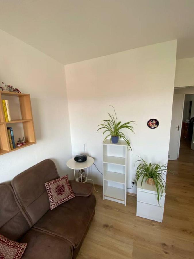 Bamberg Auf Einen Blick - Gemutliches Zimmer In Der Geteilten Wohnung Eines Freundlichen Paares 外观 照片
